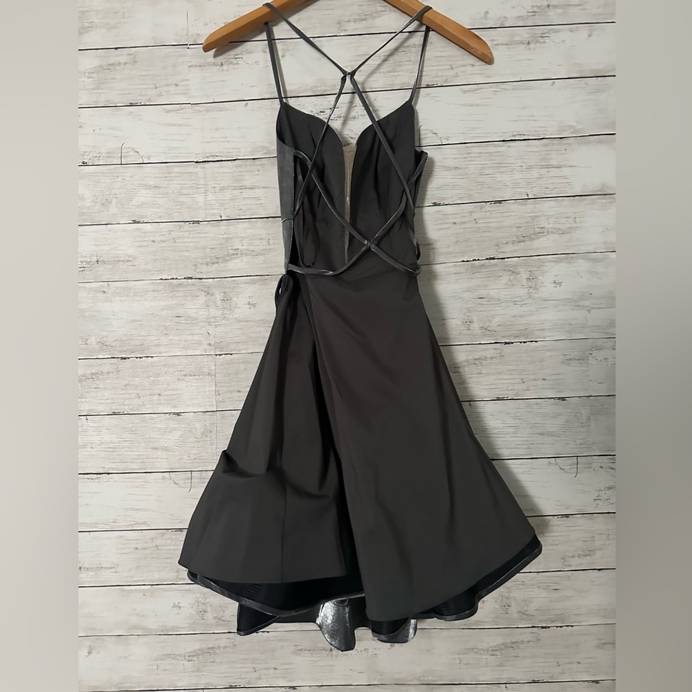 La Famme Dress Size 0 - Picture 9 of 9